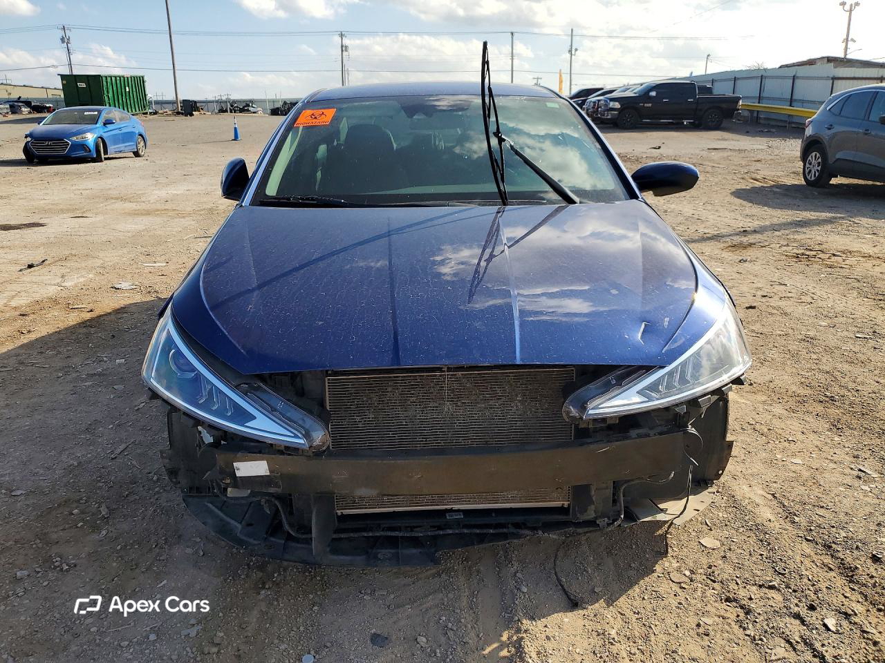 Hyundai Elantra 2020