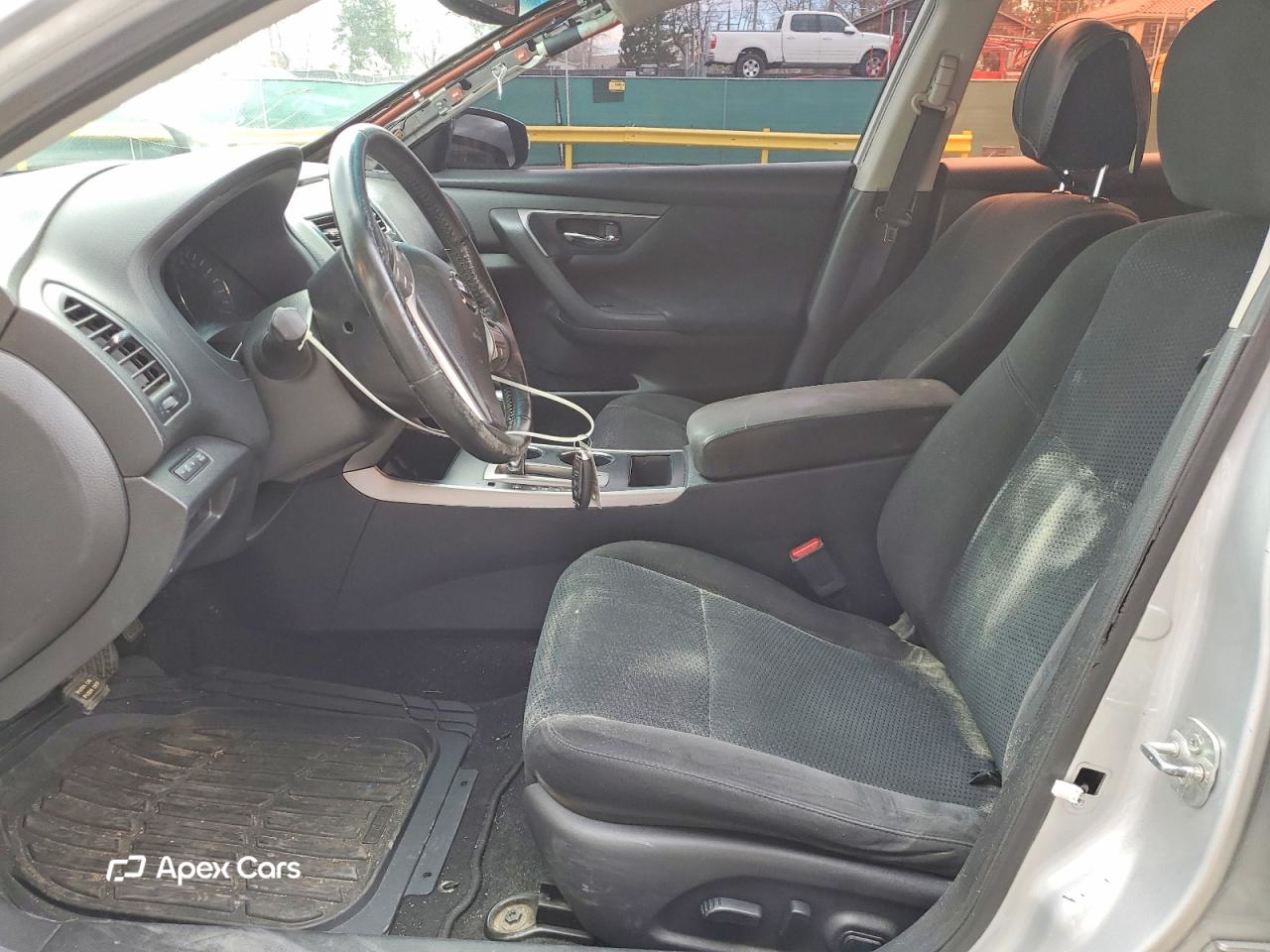 Nissan Altima 2015