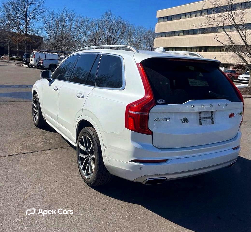 Volvo XC90 2016