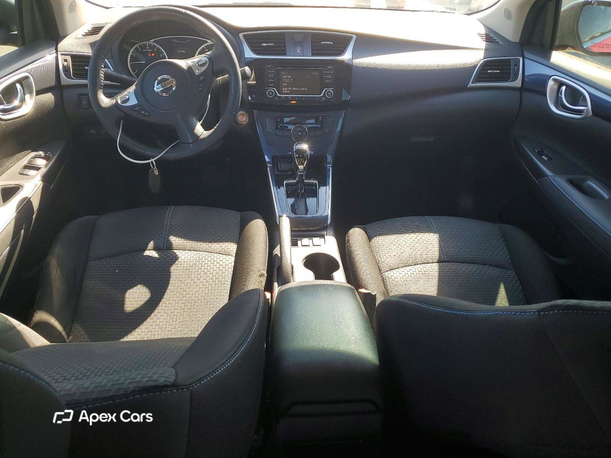 Nissan Sentra 2018