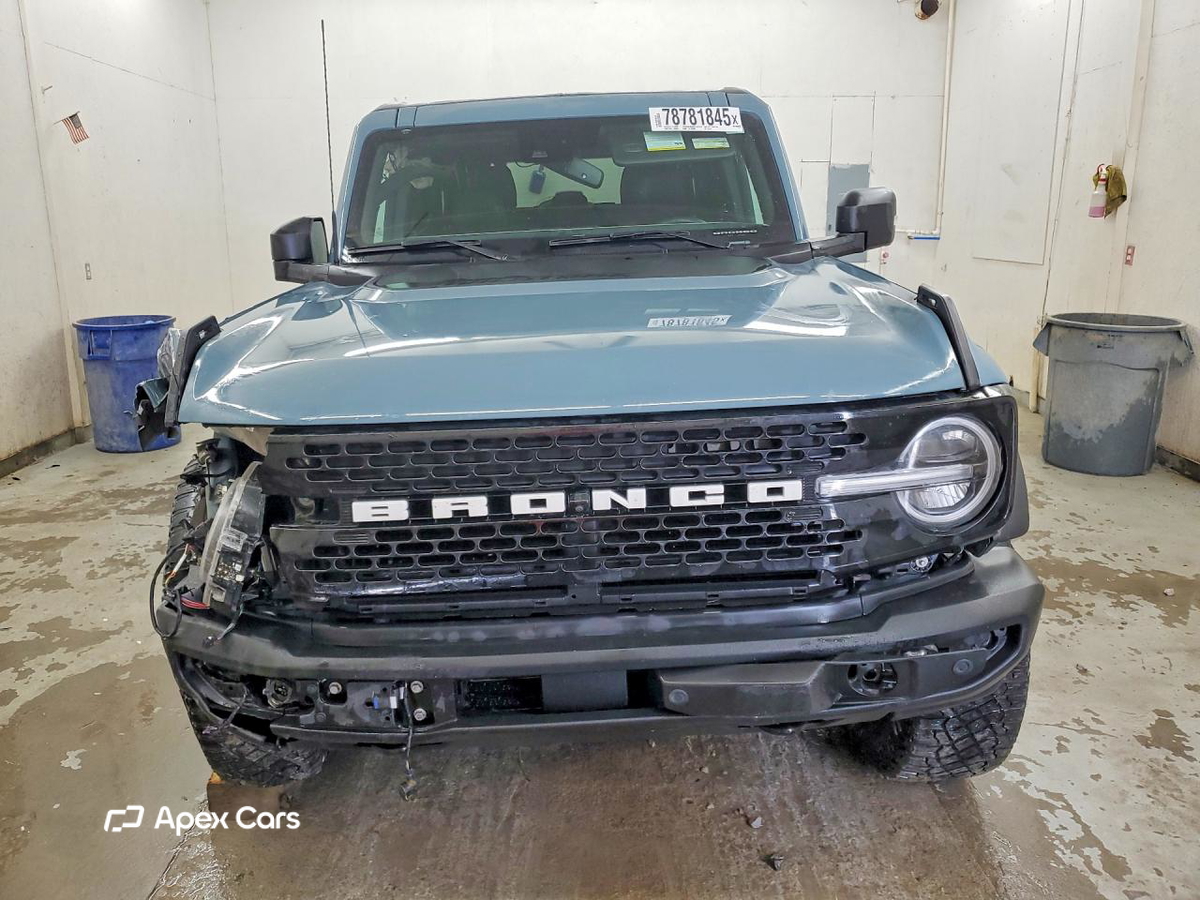 Ford Bronco 2022