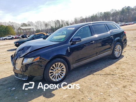 Lincoln MKT 2010 - Image 1 of 13
