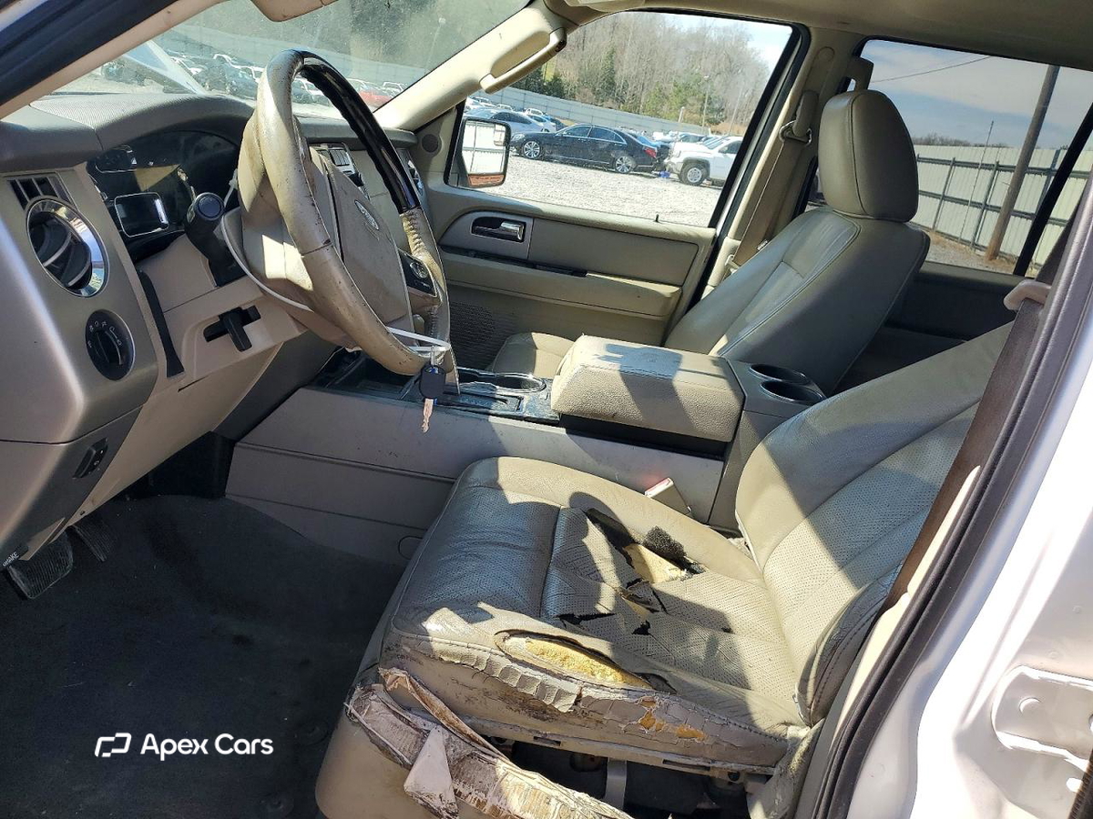 Ford Expedition 2013