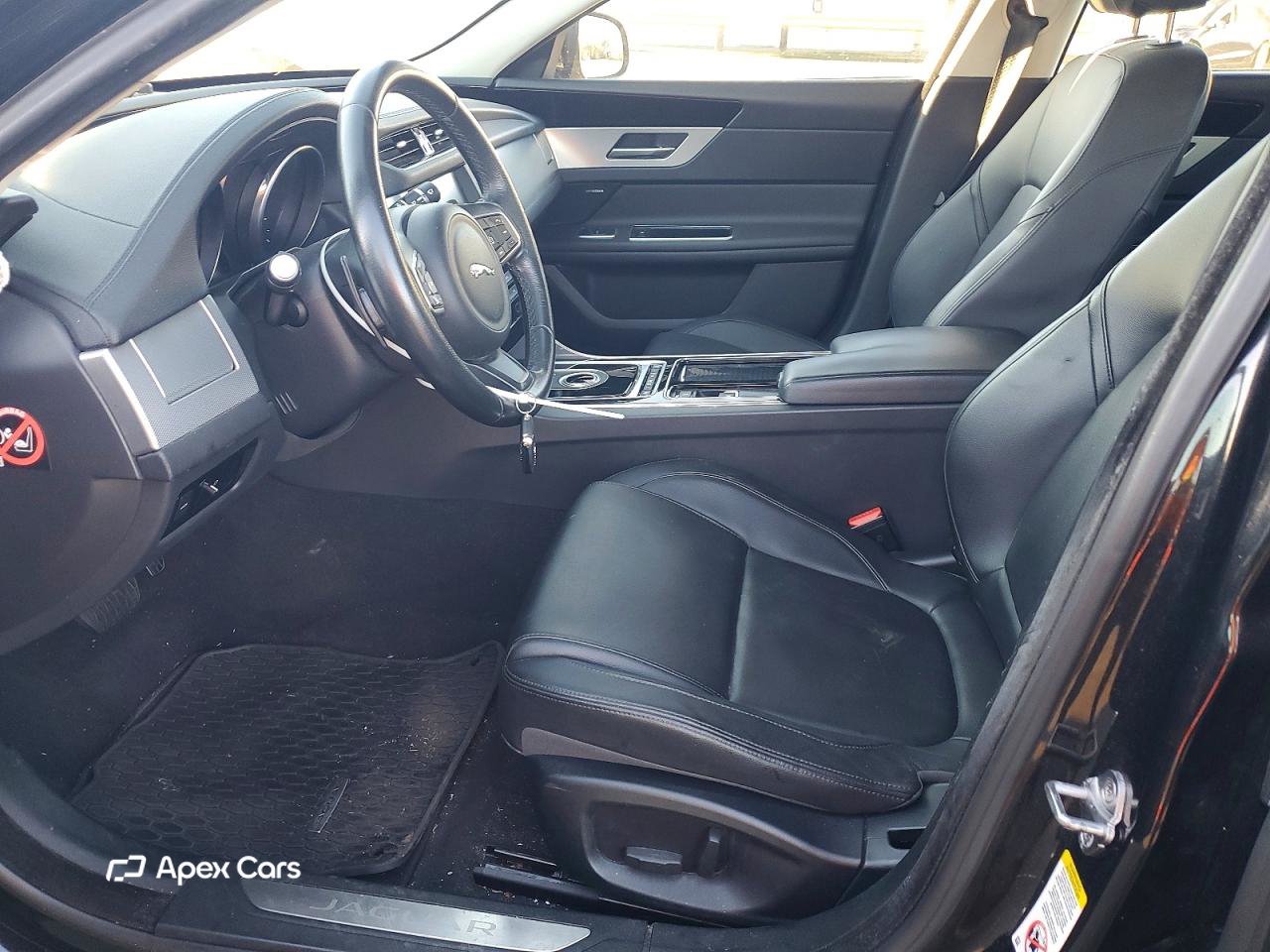 Jaguar XF 2016