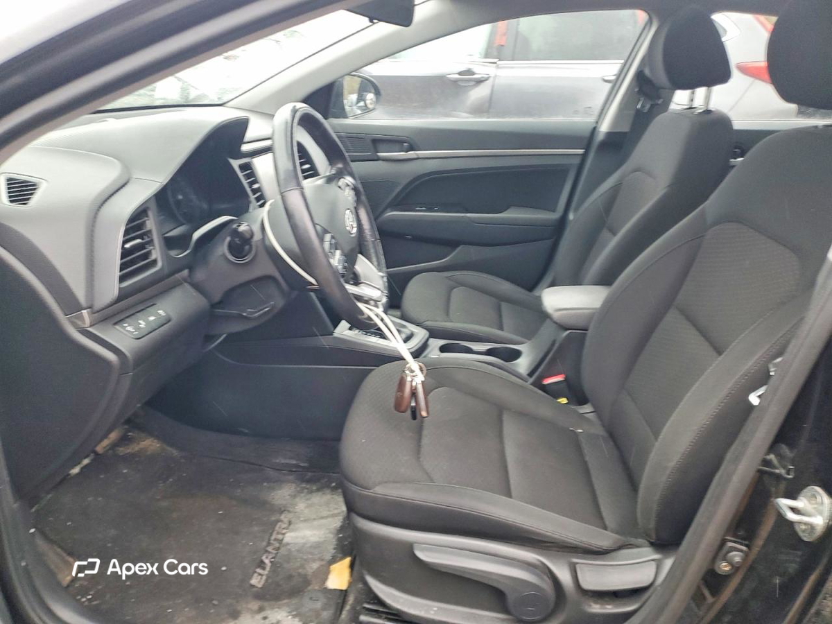 Hyundai Elantra 2020