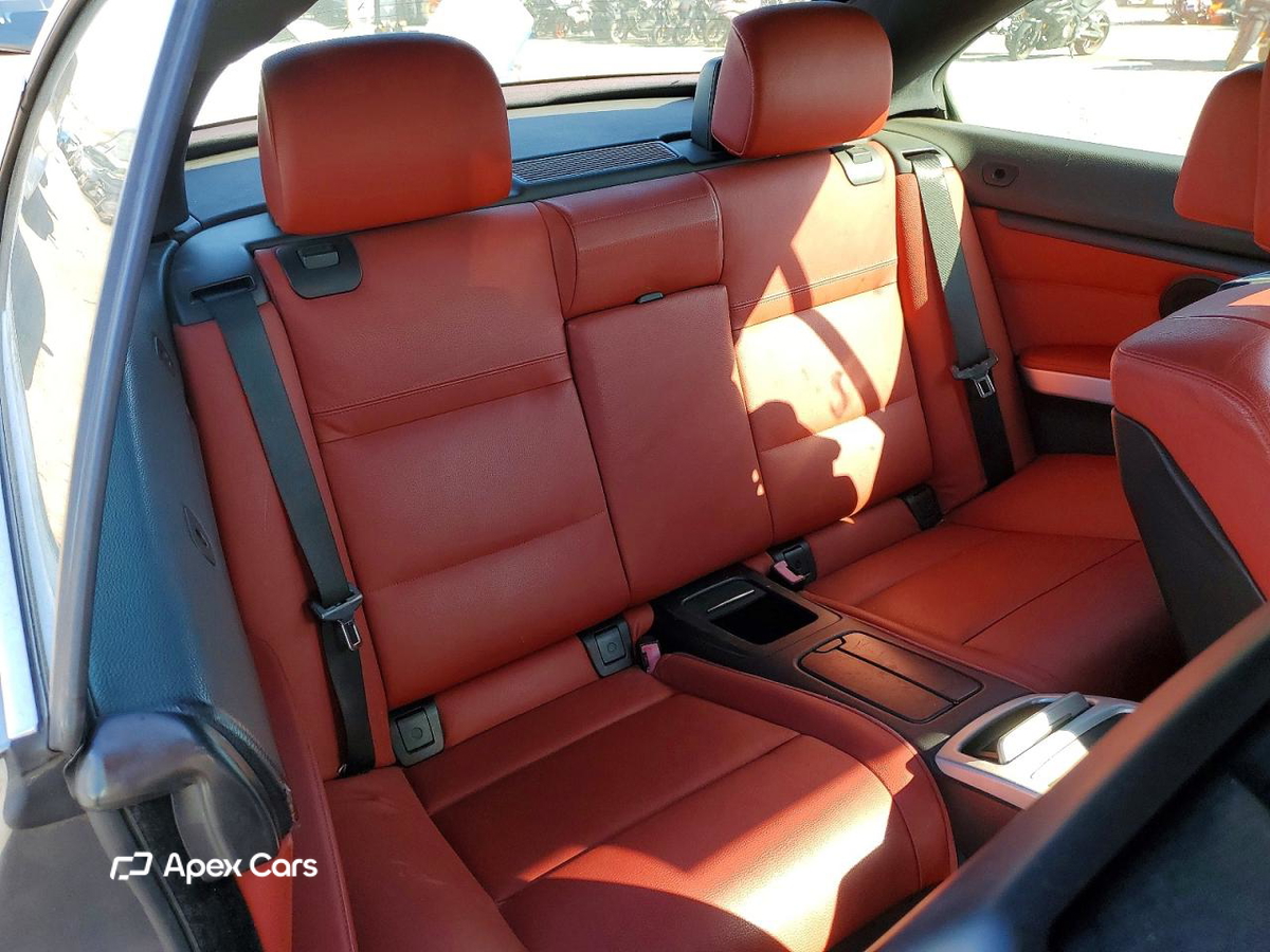 BMW Series 3 2009
