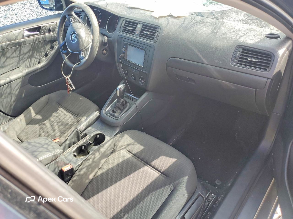 Volkswagen Jetta 2015