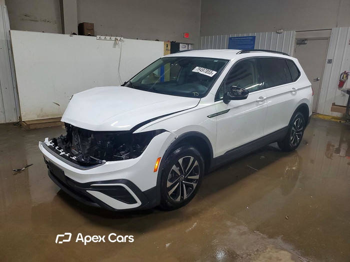 2023 Volkswagen Tiguan - Image 1 of 5