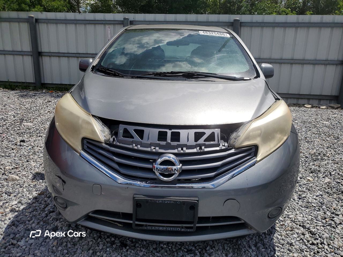 Nissan Versa 2014