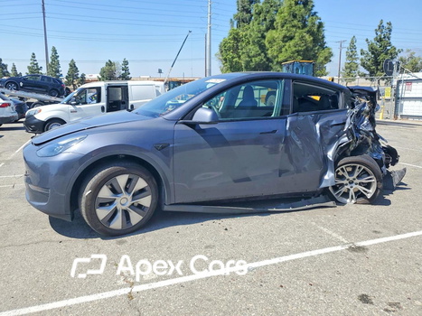 Tesla Model Y 2023 - Zdjęcie 1 z 12