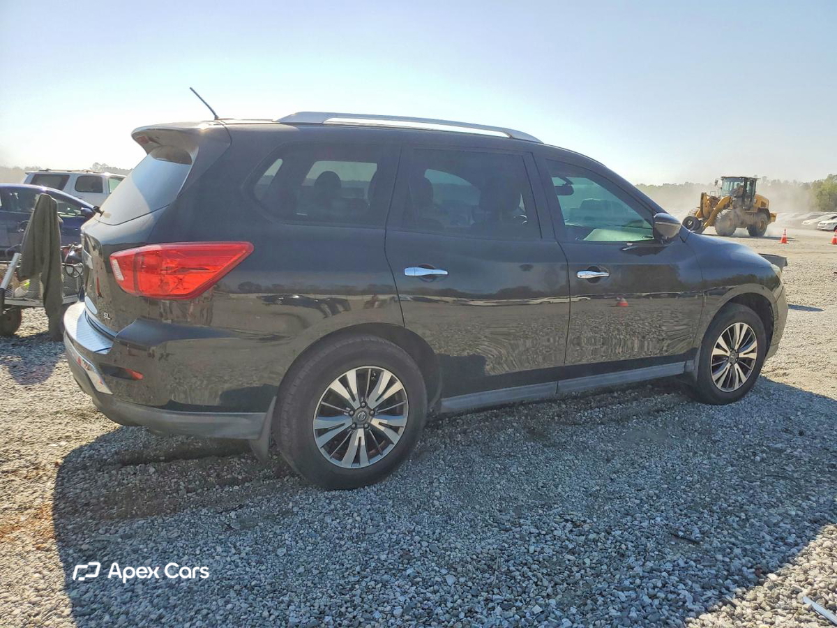Nissan Pathfinder 2017