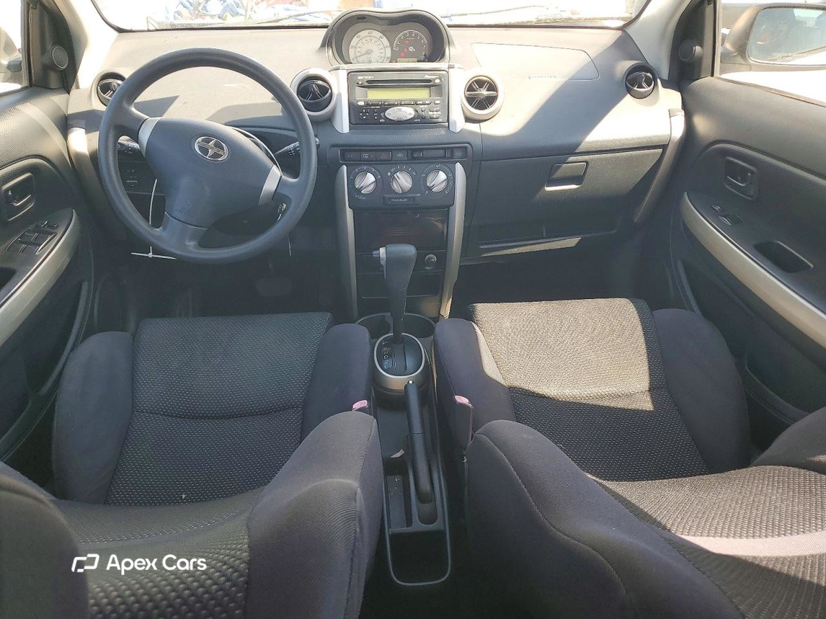 Scion xA 2005