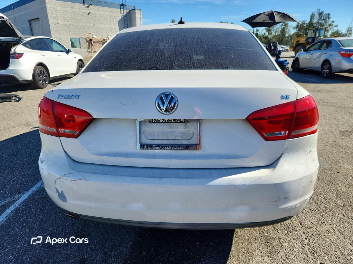 Volkswagen Passat 2012