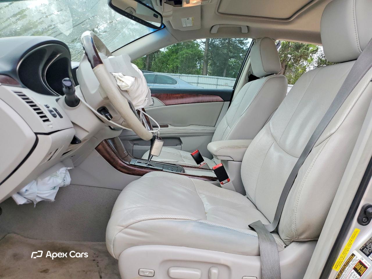 Toyota Avalon 2012