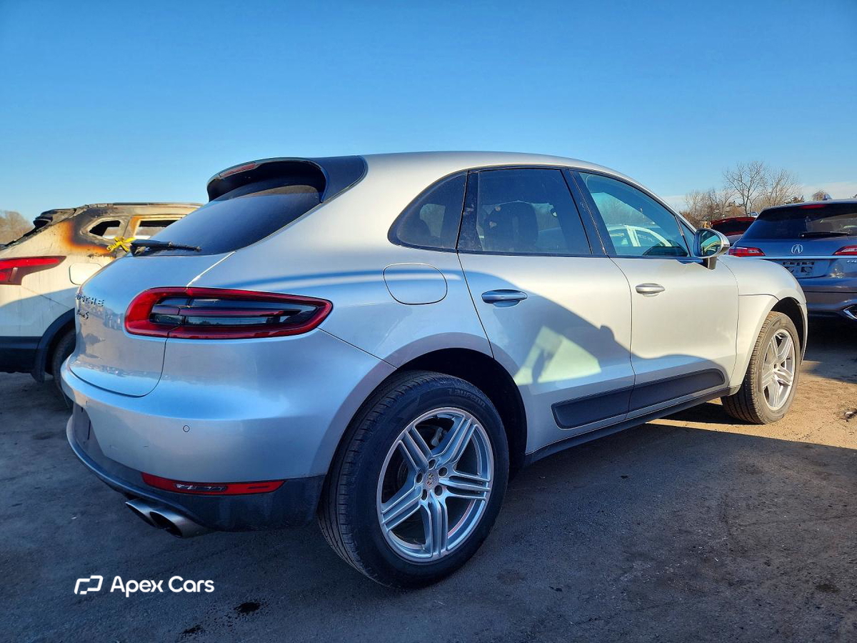 Porsche Macan 2015