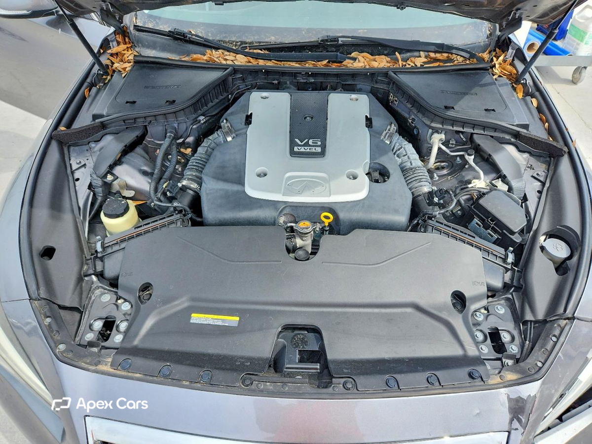 Infiniti Q50 2015
