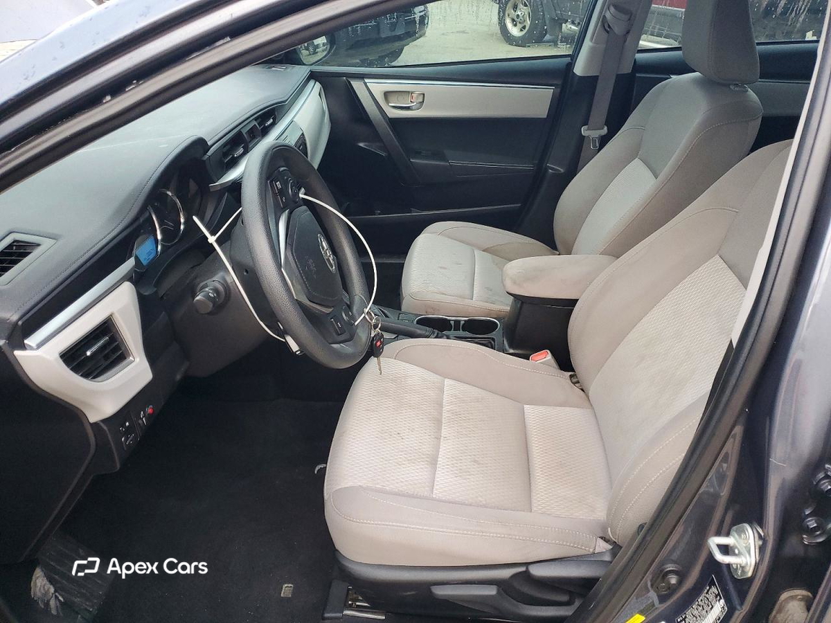 Toyota Corolla 2015