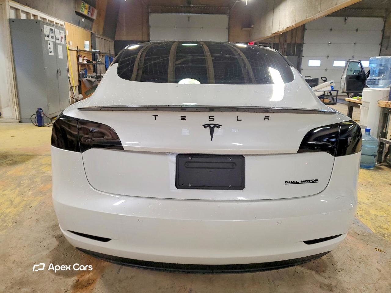Tesla Model 3 2020