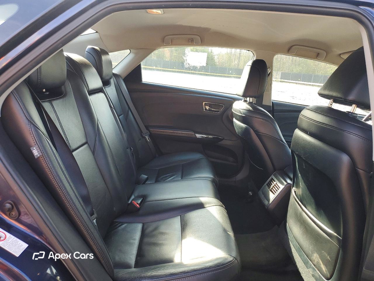 Toyota Avalon 2016