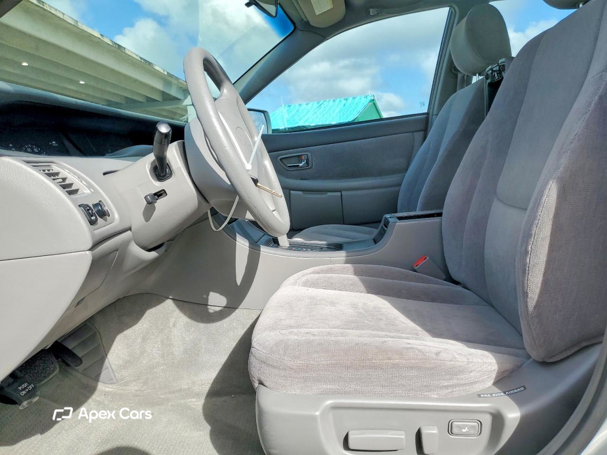 Toyota Avalon 2000