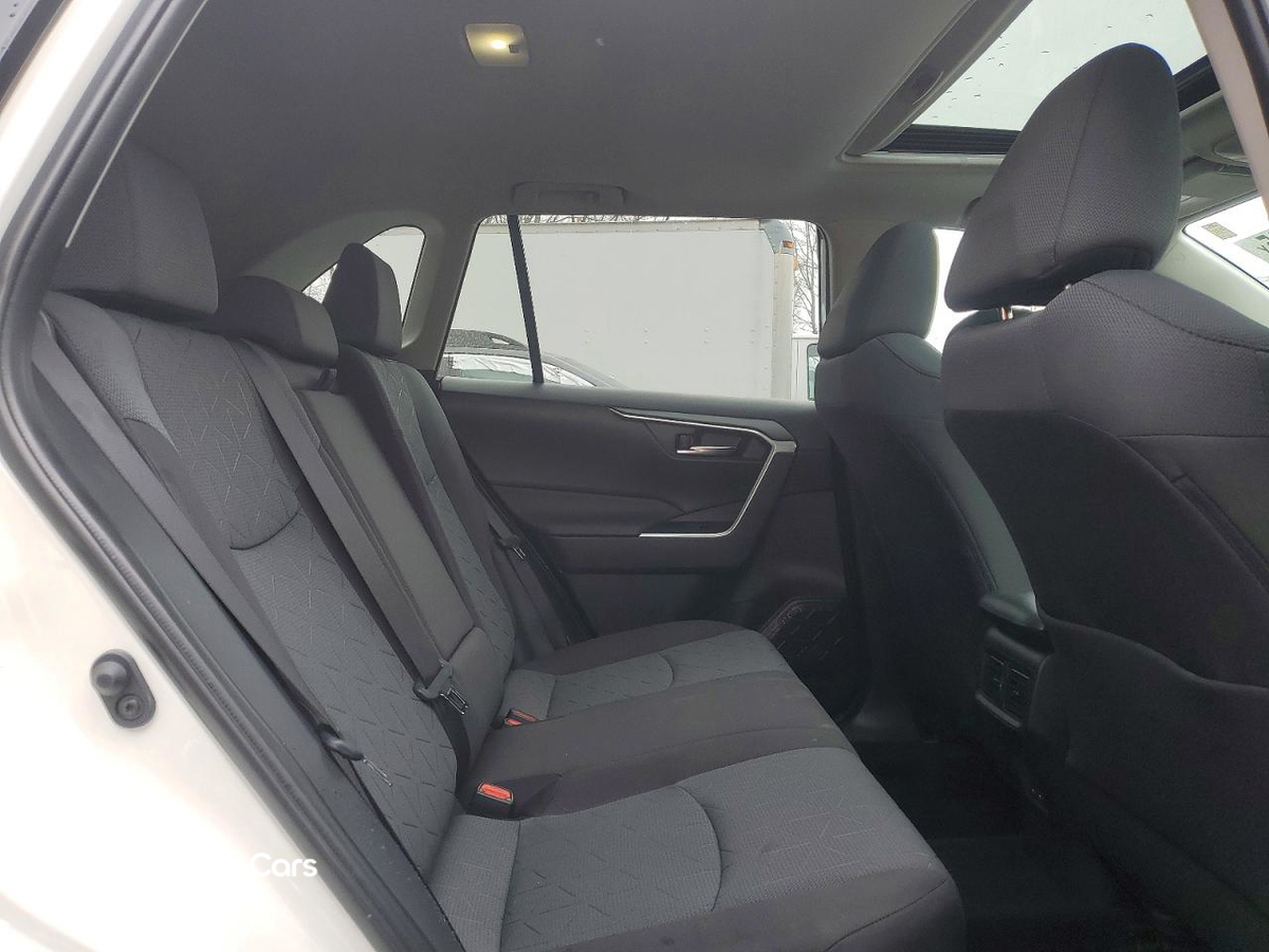 Toyota RAV 4 2025