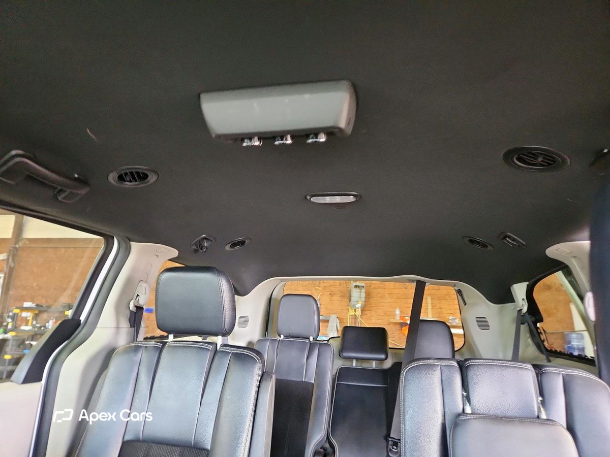 Dodge Caravan 2017