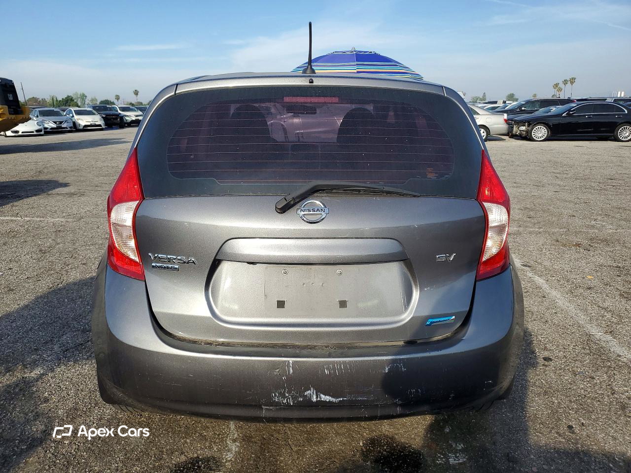 Nissan Versa 2016