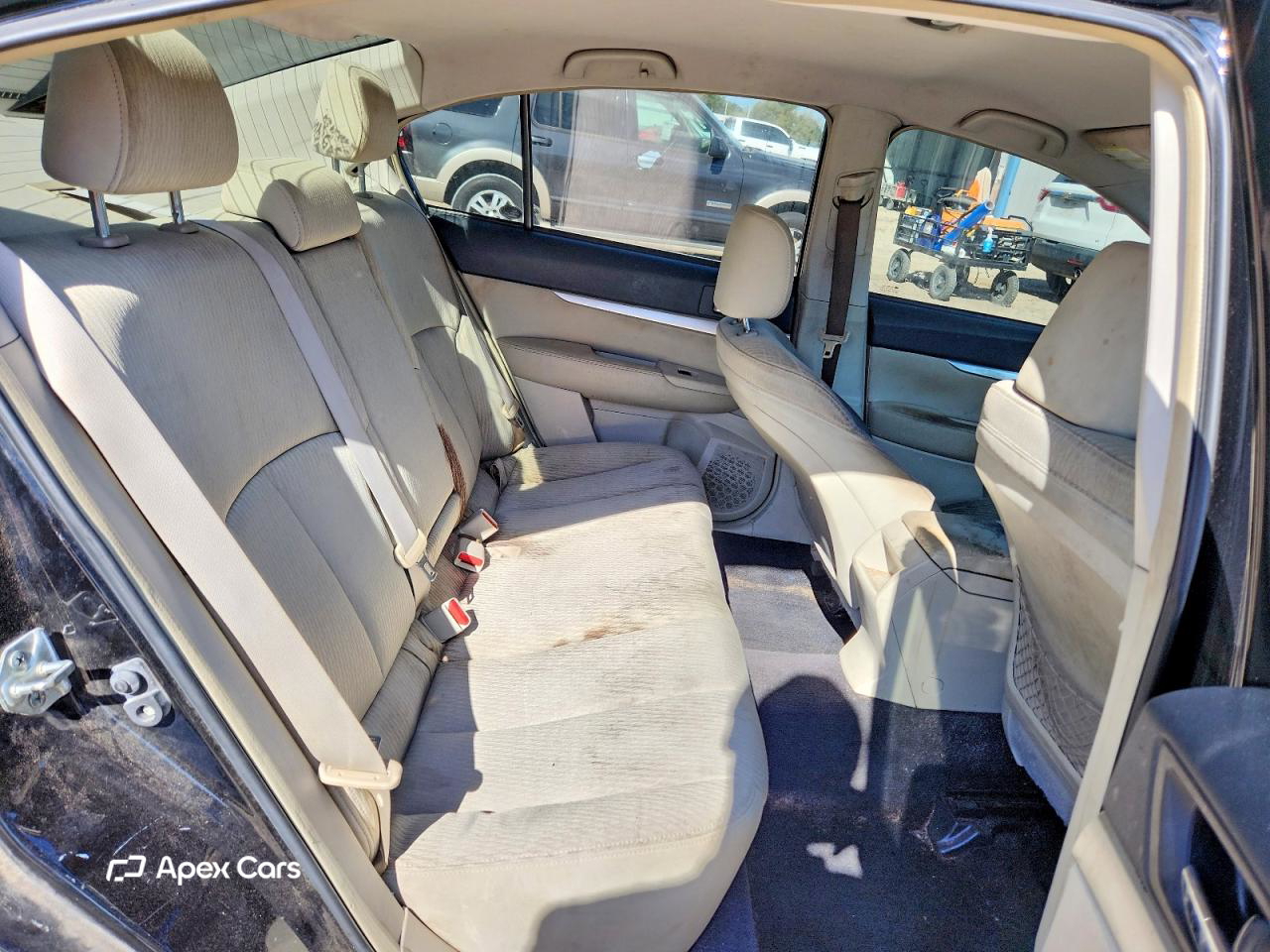 Subaru Legacy 2011