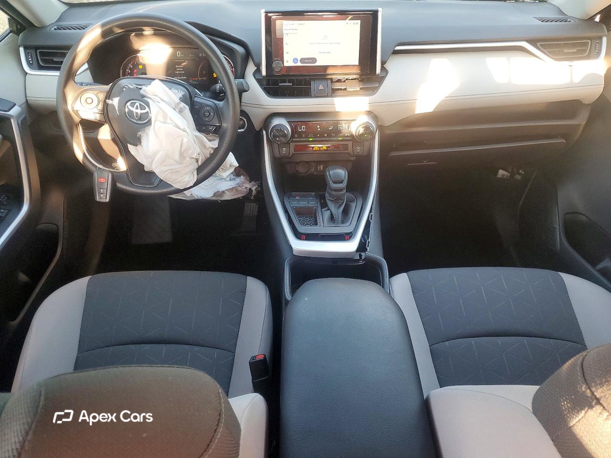 Toyota RAV 4 2025