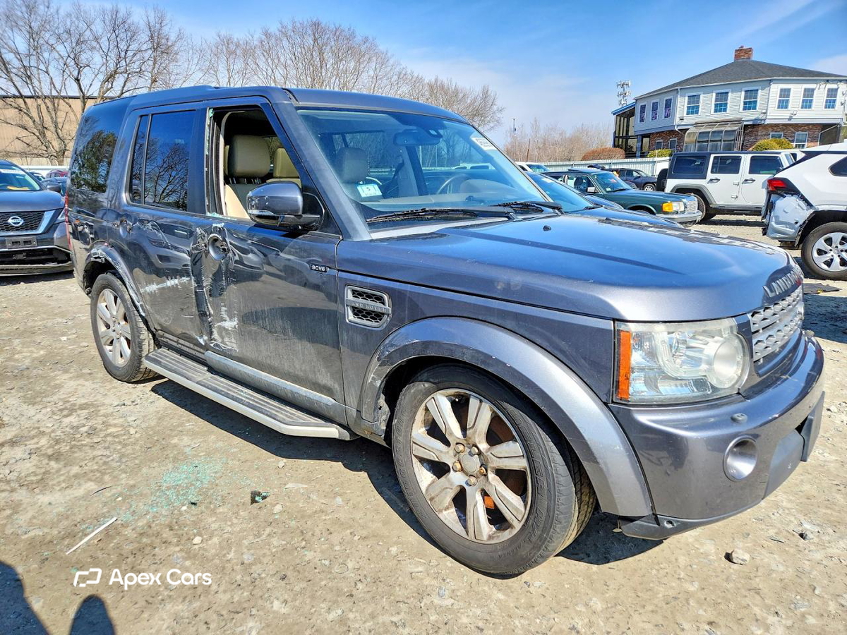 Land Rover LR4 2016