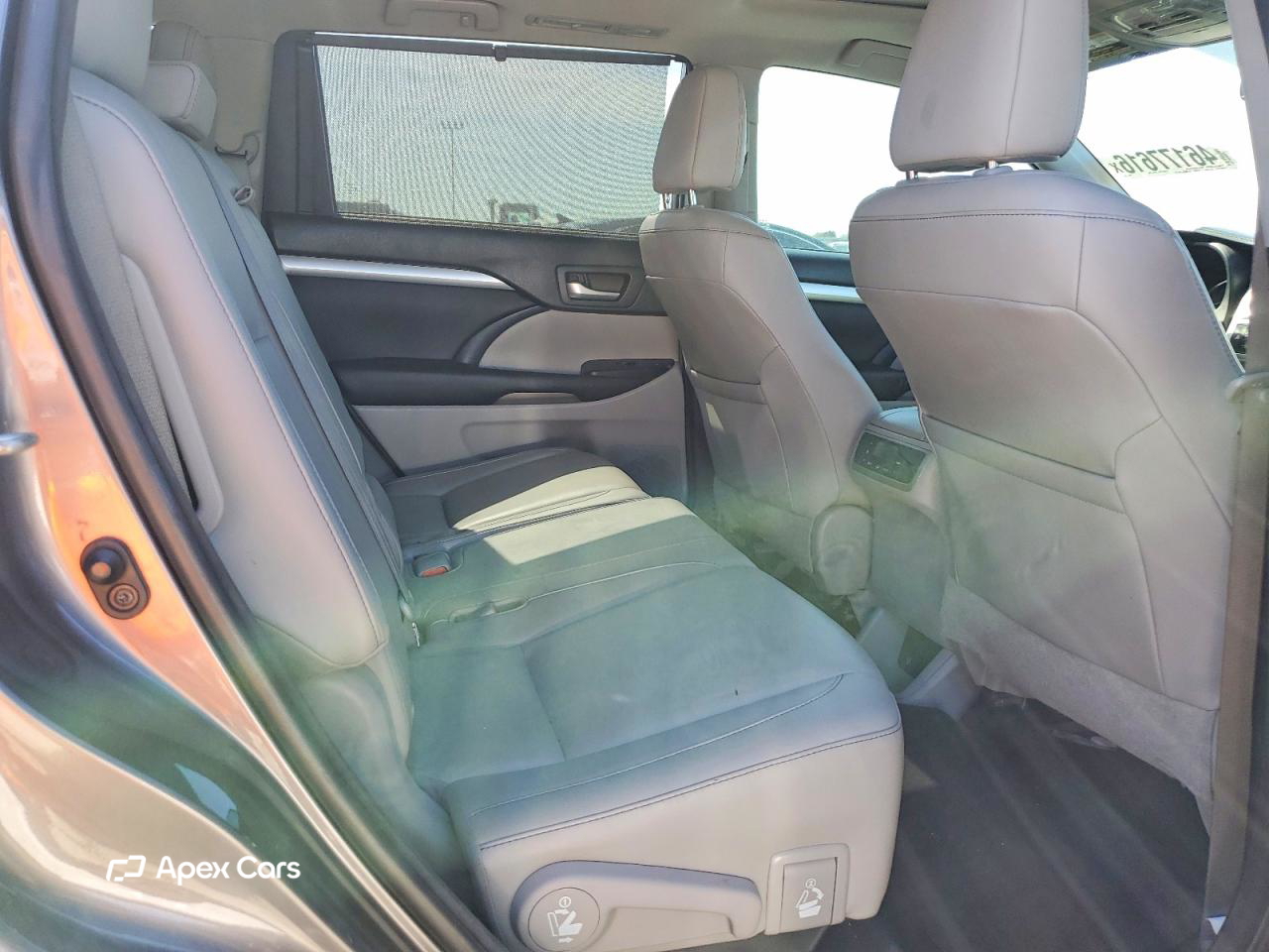 Toyota Highlander 2015