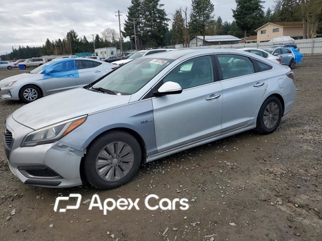 Hyundai  2016 - Image 1 of 12