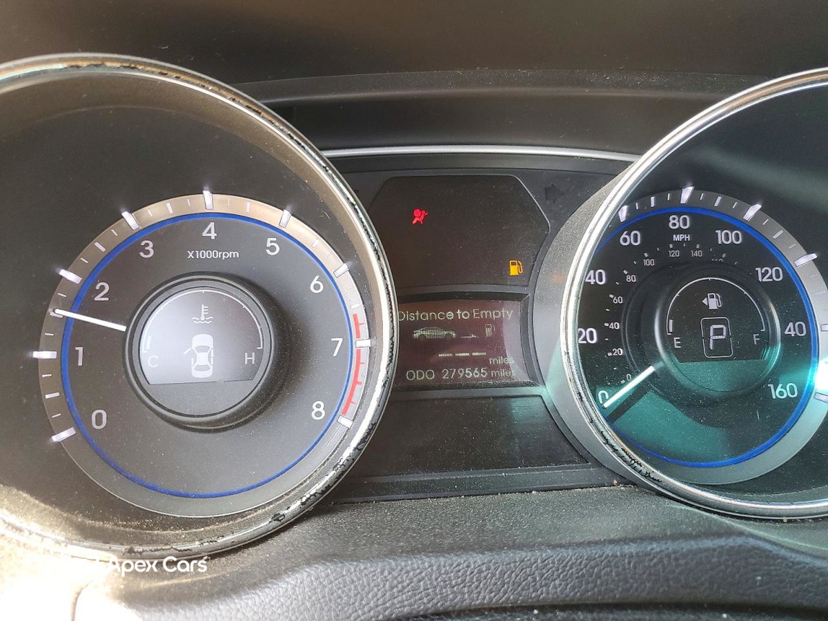 Hyundai Sonata 2013