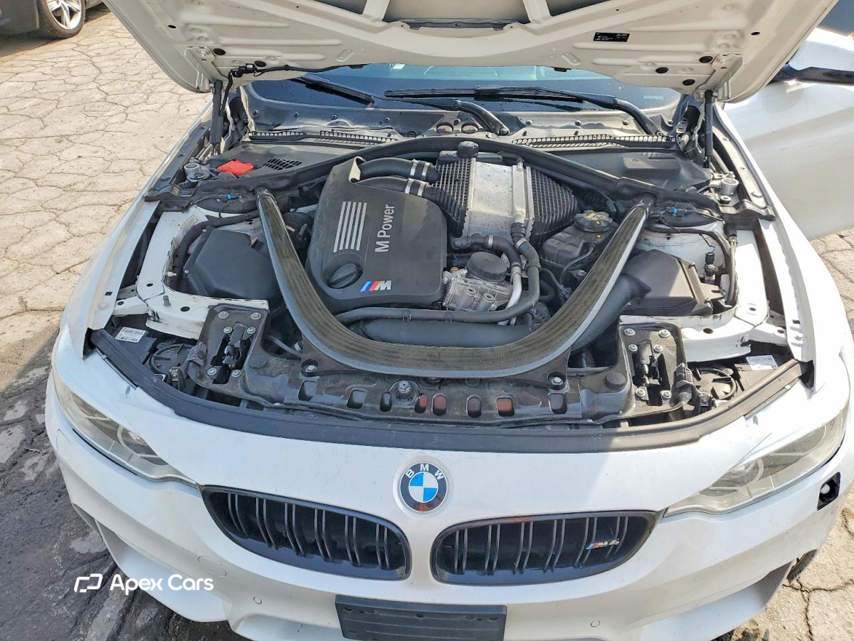 BMW M4 2016