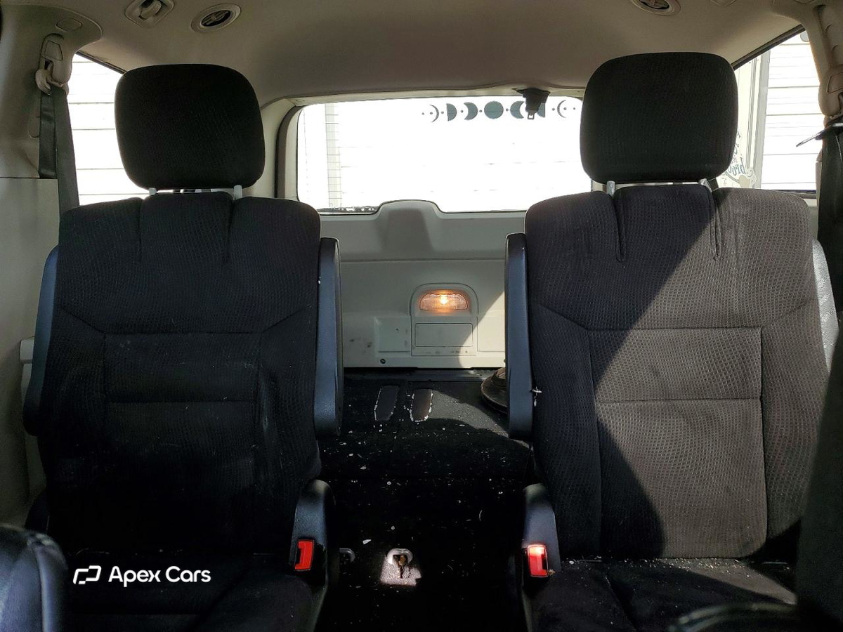 Dodge Caravan 2015