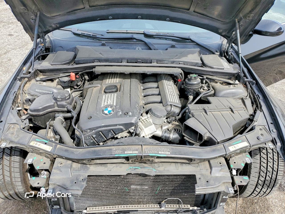 BMW Series 3 2009