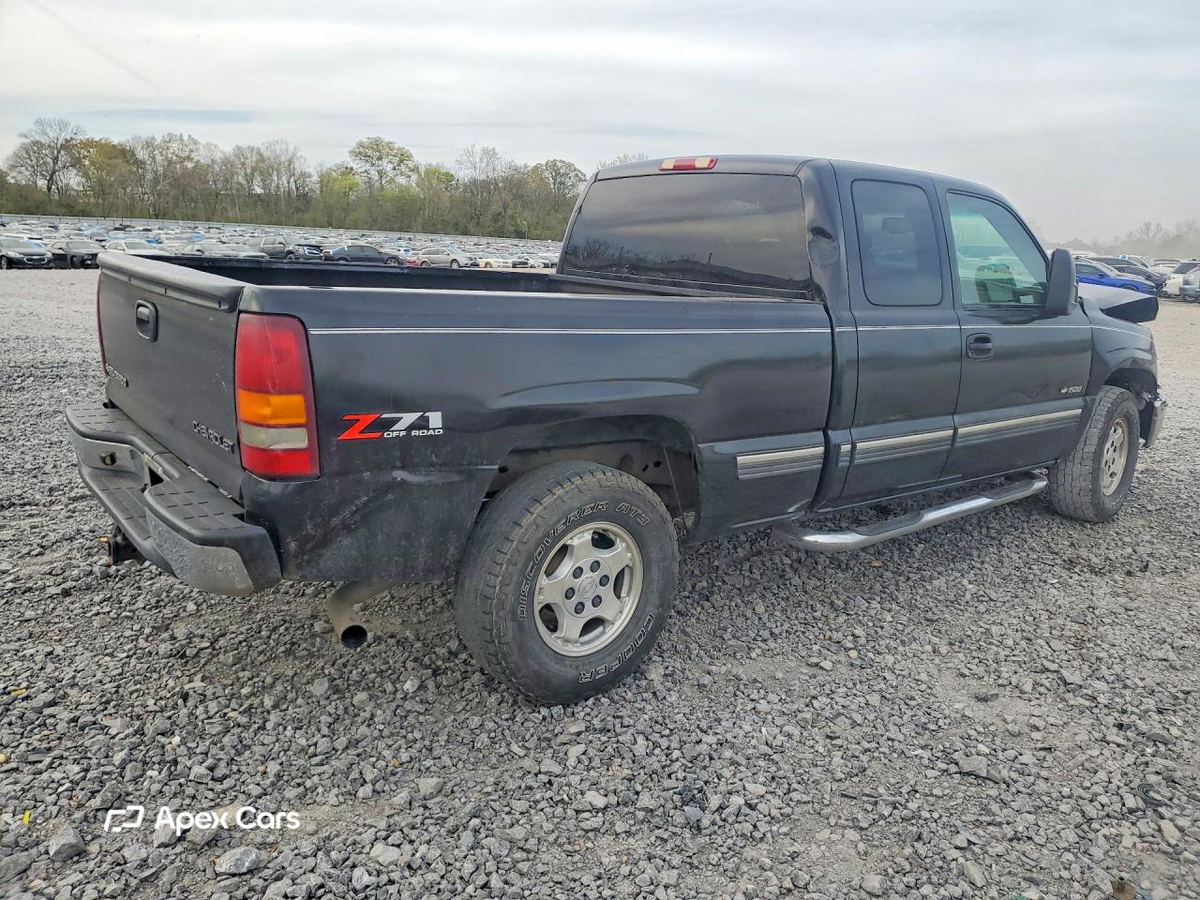 Chevrolet Silverado 2002