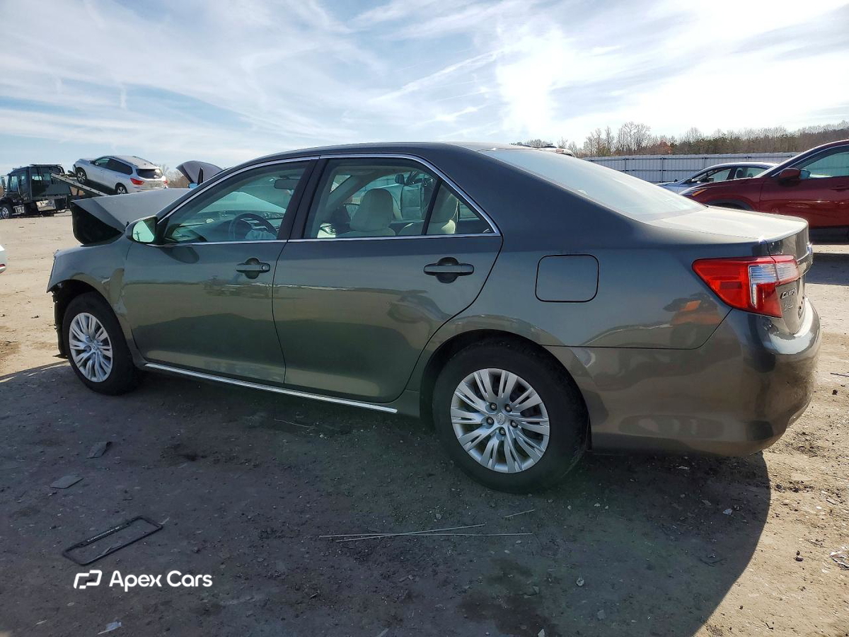 Toyota Camry 2012