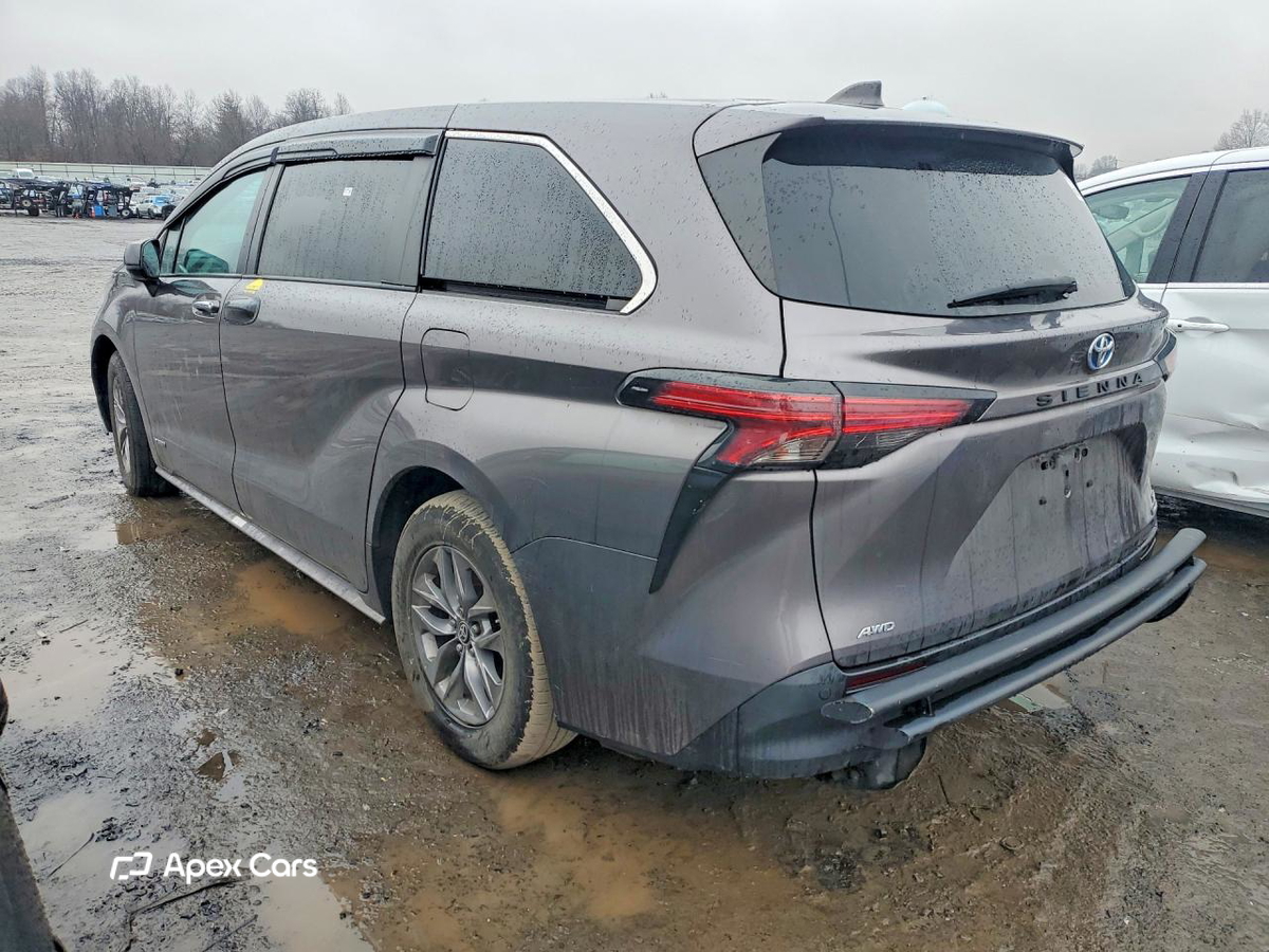 Toyota Sienna 2021