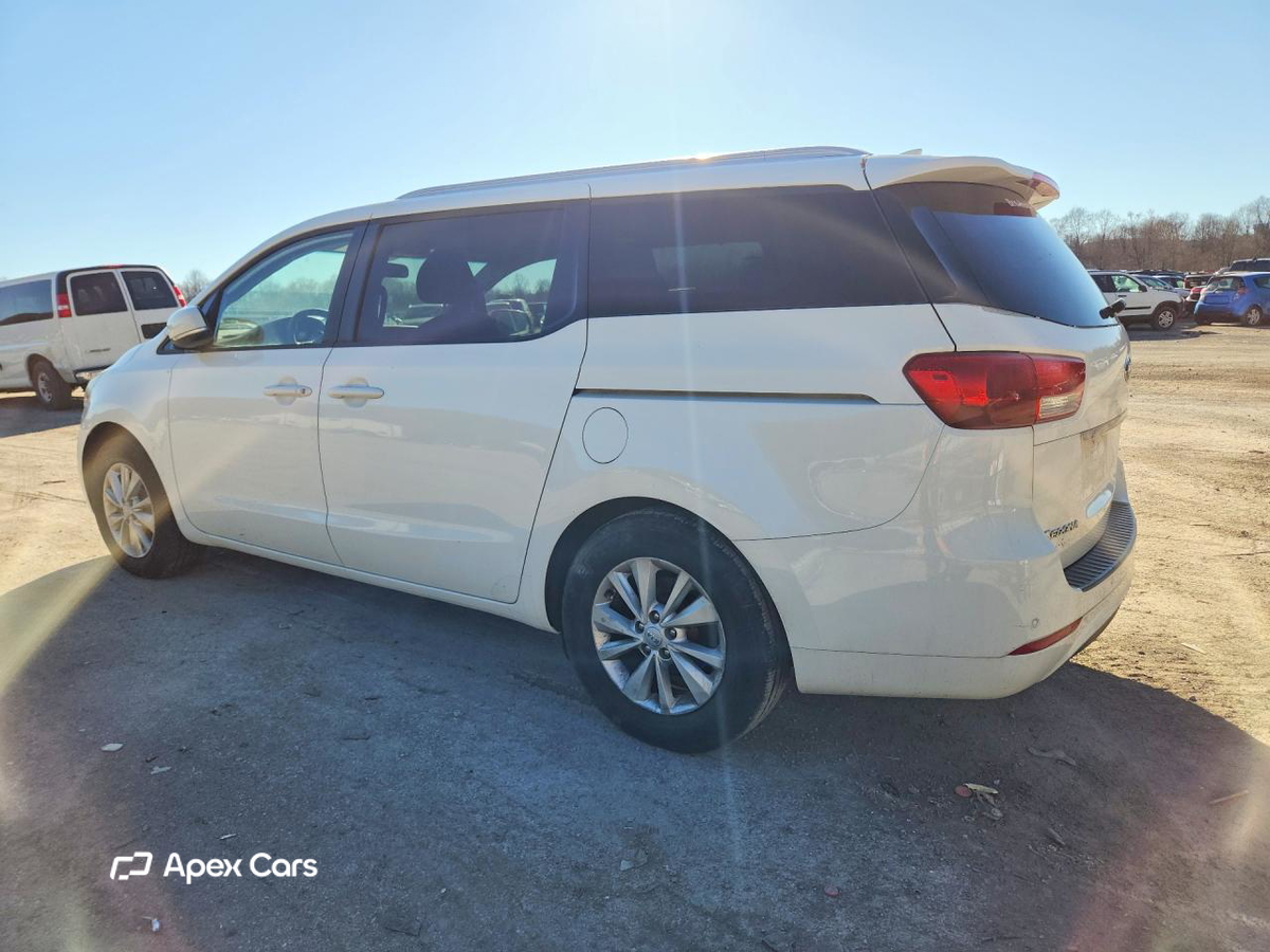 Kia Sedona 2016