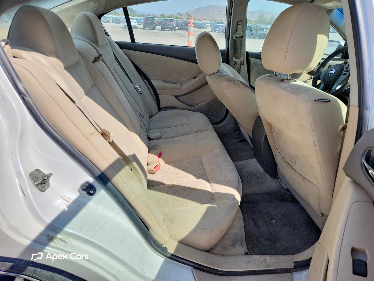 Nissan Altima 2012