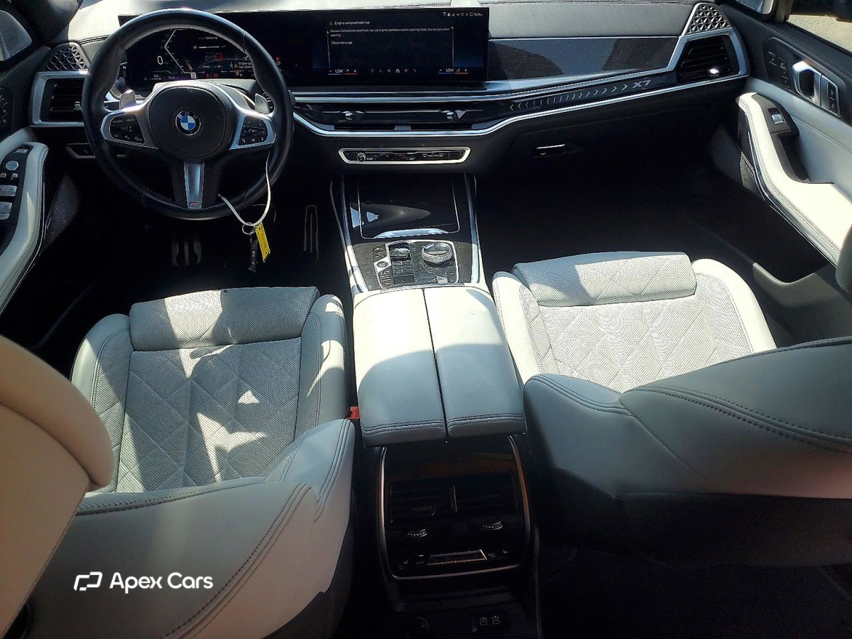 BMW X7 2024