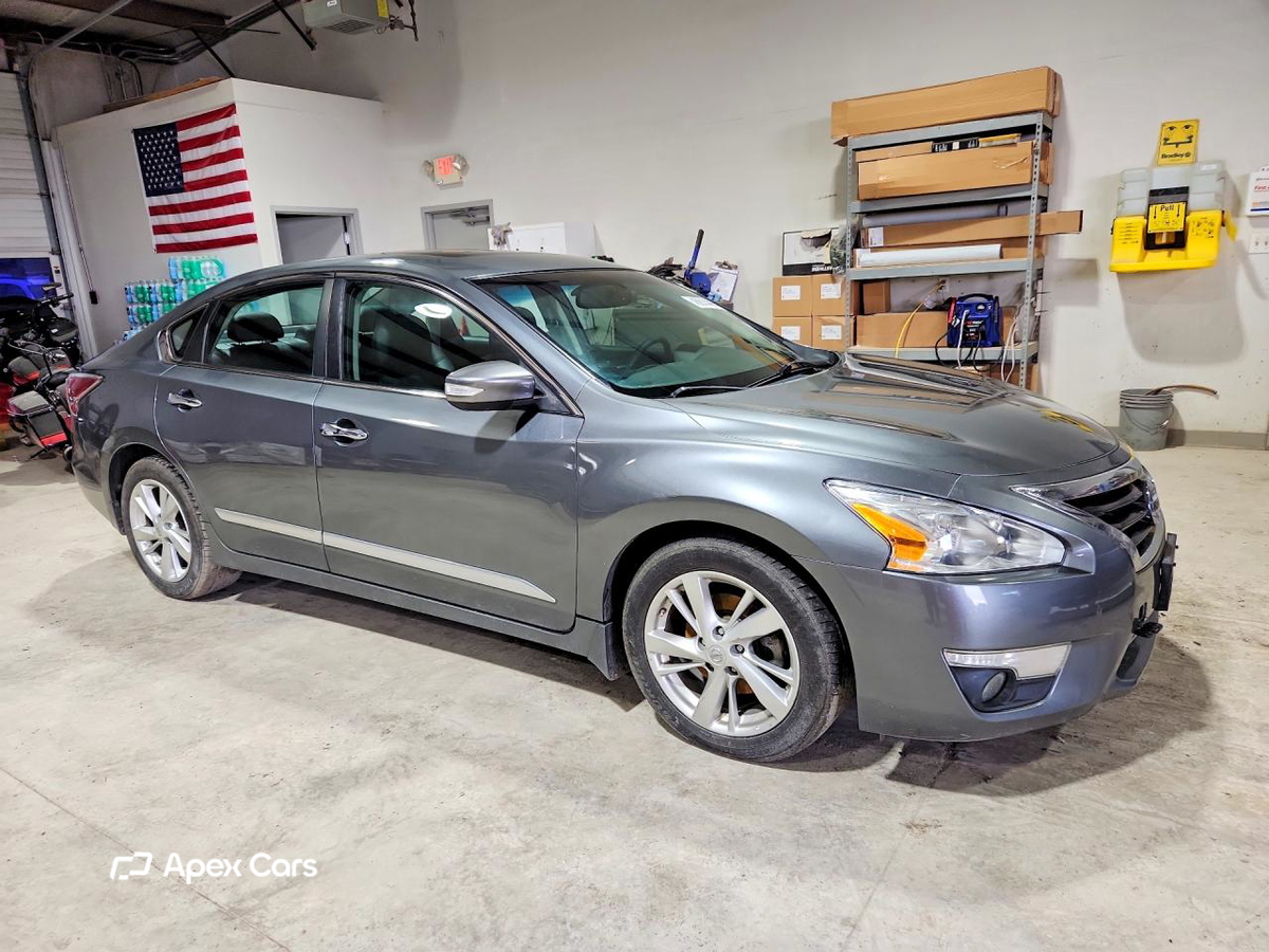 Nissan Altima 2015