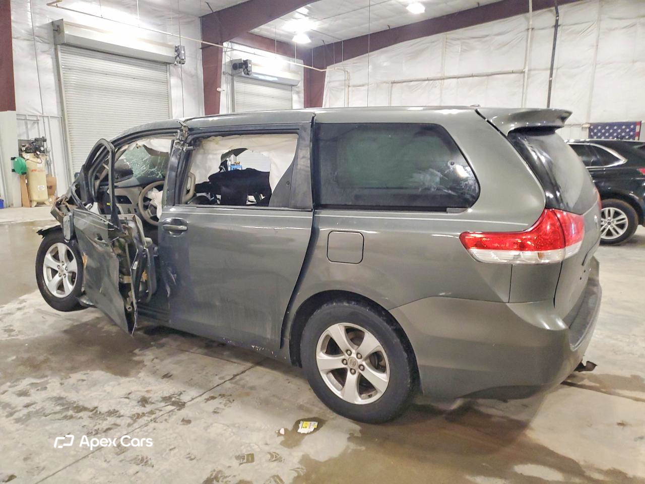 Toyota Sienna 2012