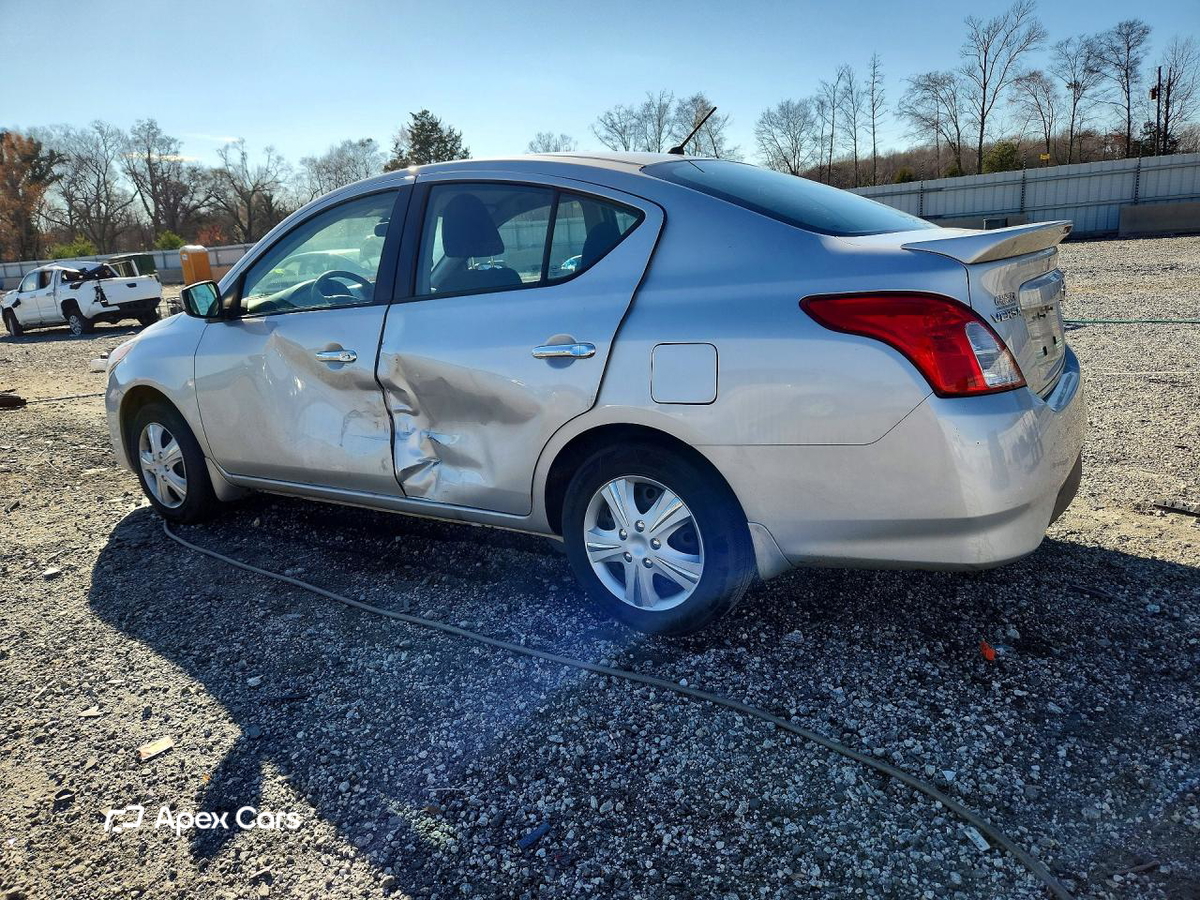 Nissan Versa 2017