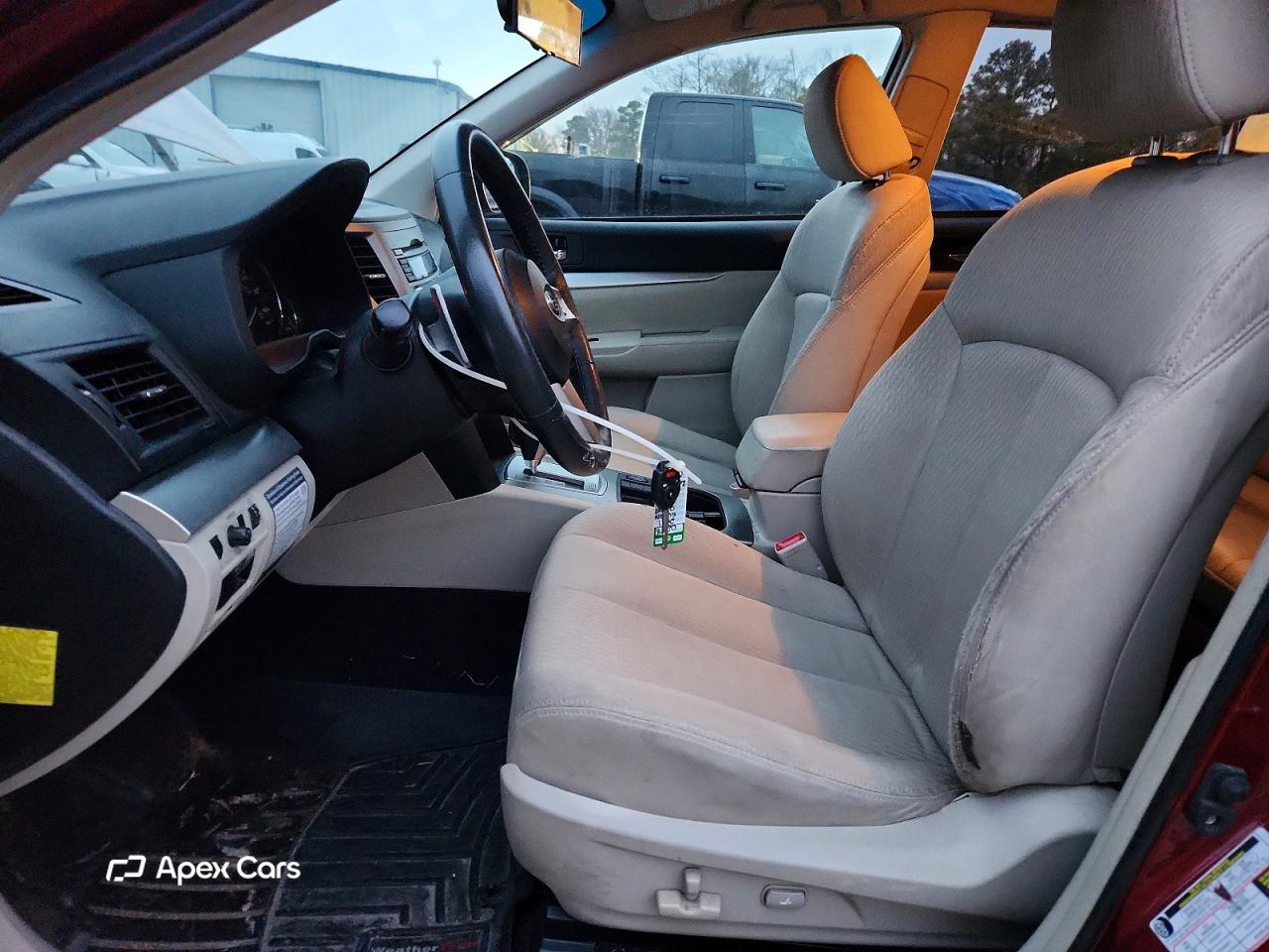 Subaru Outback 2011
