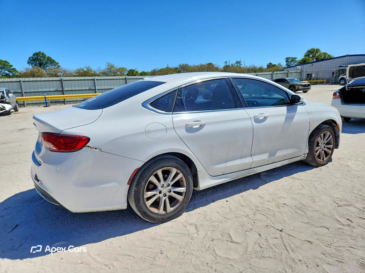 Chrysler 200 2015