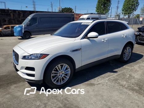 Jaguar F-Pace 2017 - Image 1 of 12