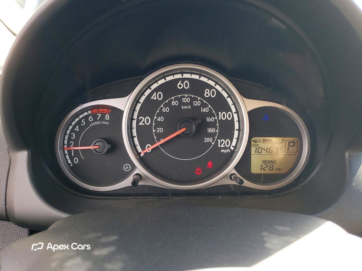 Mazda 2 2011