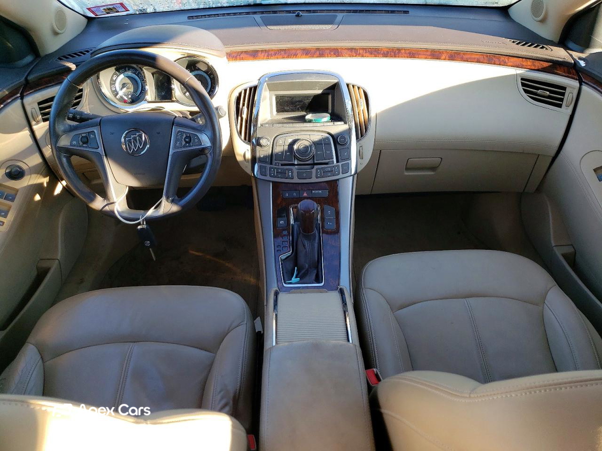 Buick LaCrosse 2011